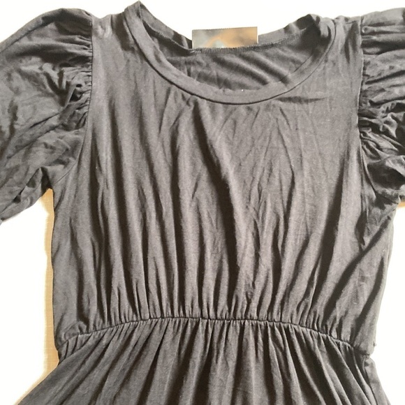 Long sleeve black dress size Medium NWOT oversized puff sleeves - Picture 6 of 11